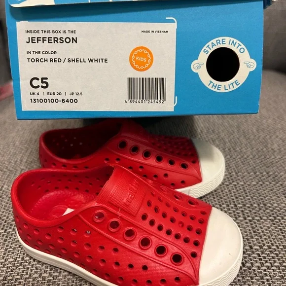 Native shoes - Picture 2 of 2